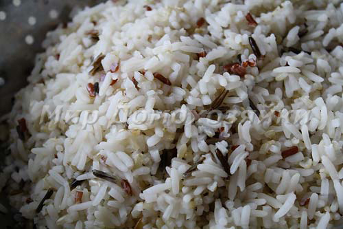 Хорошо промыть смесь риса