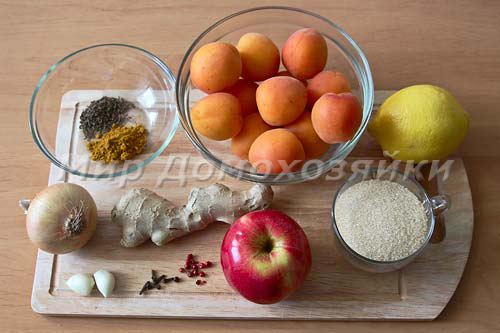 Ингредиенты для чатни из абрикосов