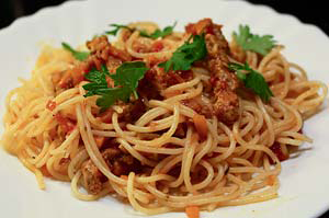Соус для спагетти из бефстроганов