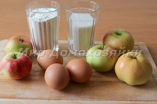 Ингредиенты для яблочной шарлотки